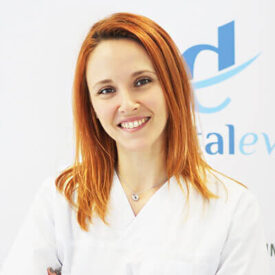 Doctor Anca Ciora Medica specialist protetica dentara dentalevo
